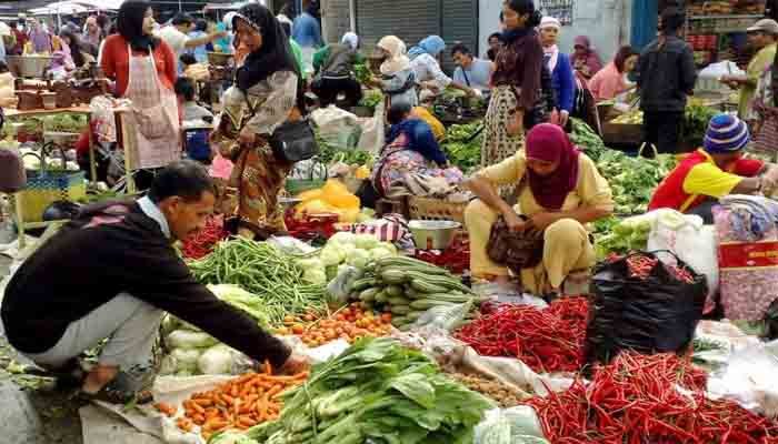 Pasar Tenaga Kerja: Dinamika, Tantangan, dan Peluang di Era Modern