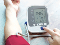 Tekanan Darah Pria: Memahami Angka, Mengelola Risiko, dan Menjaga Kesehatan Jantung